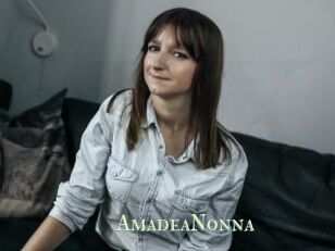 AmadeaNonna