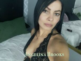 Angelina_Brooks_