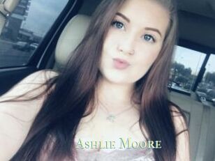 Ashlie_Moore