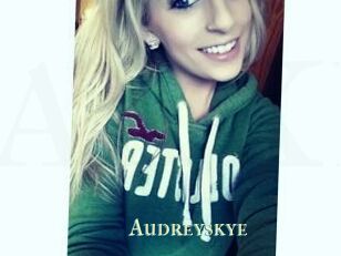 Audrey_skye