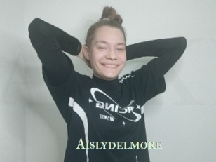 Aislydelmore