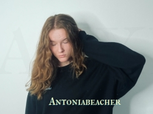 Antoniabeacher