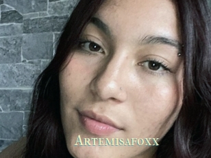 Artemisafoxx