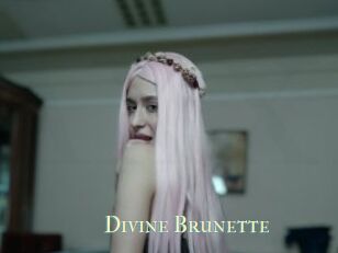 Divine_Brunette
