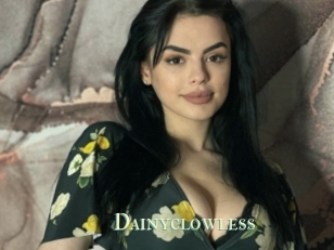 Dainyclowless