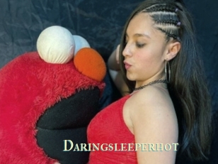 Daringsleeperhot