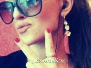 Enigma_Kiss