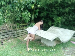 Emmilyvegaa