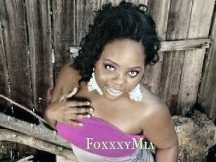 FoxxxyMia