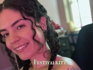 Festivalkitty