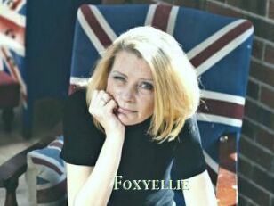 Foxyellie