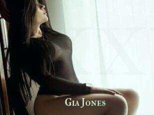 Gia_Jones