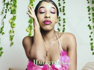 Haileyfoxx24