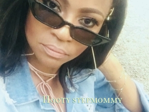 Hooty_stepmommy