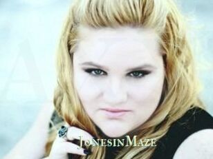 Jonesin_Maze
