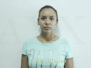 JulliaBroks