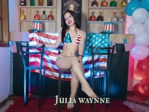 Julia_waynne
