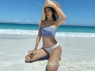 Kinky_Ari
