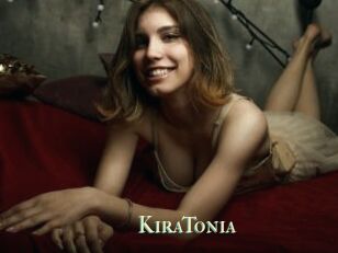 KiraTonia