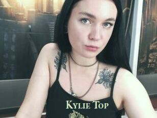 Kylie_Top