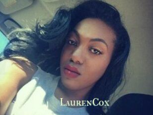 Lauren_Cox