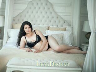LeyaDecent