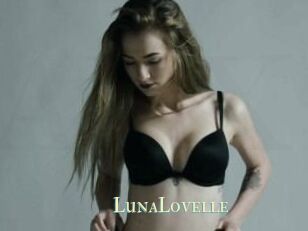 Luna_Lovelle
