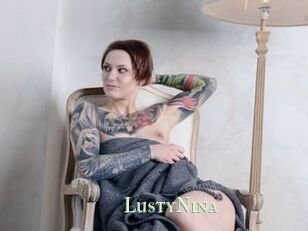 LustyNina