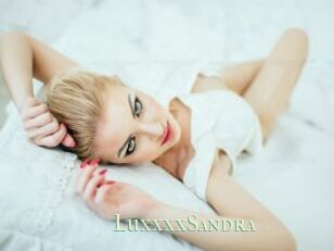 LuxxxxSandra