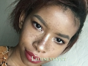 Lalunevelvet