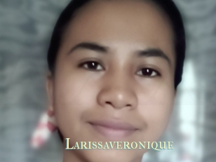 Larissaveronique