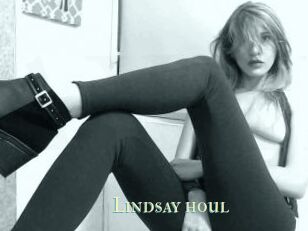 Lindsay_houl