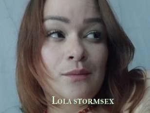 Lola_stormsex