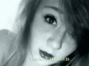 Mackenzie_Davis