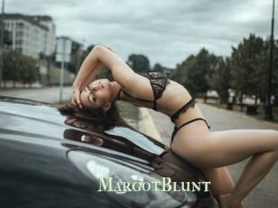 MargotBlunt