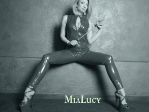 MiaLucy