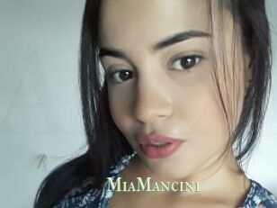 MiaMancini