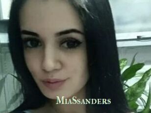 MiaSsanders