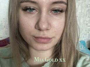 Mia_Gold_xx
