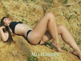 Mia_Rooney