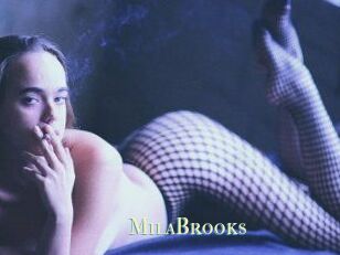 Mila_Brooks
