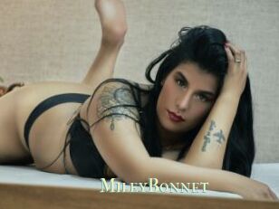 MileyBonnet Actrice xxx