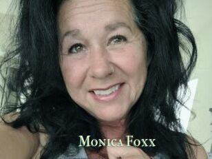 Monica_Foxx
