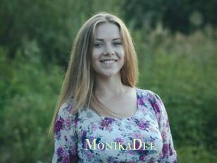 MonikaDee