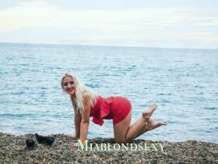 Miablondsexy