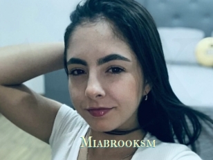Miabrooksm