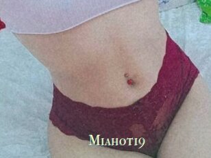Miahot19
