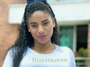 Miaxxbrawnn
