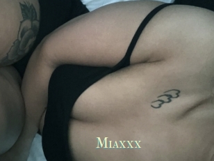 Miaxxx