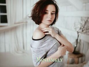 miniamely Actrice xxx
